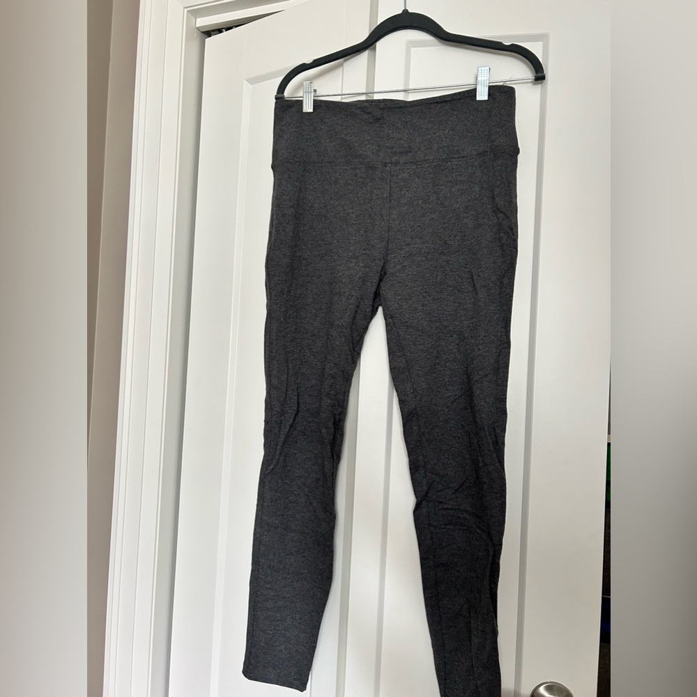 Grey leggings